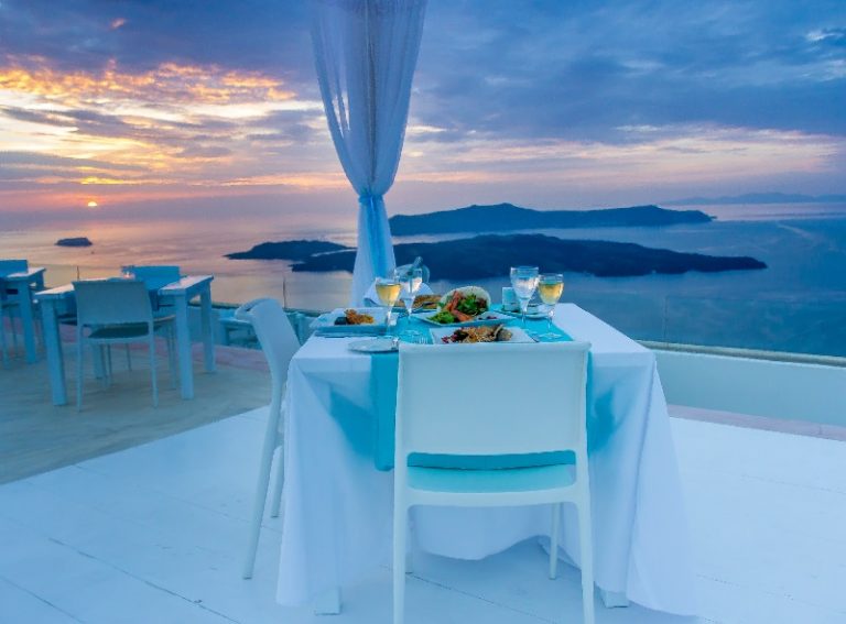 Top 10 Dream Restaurants In Greece