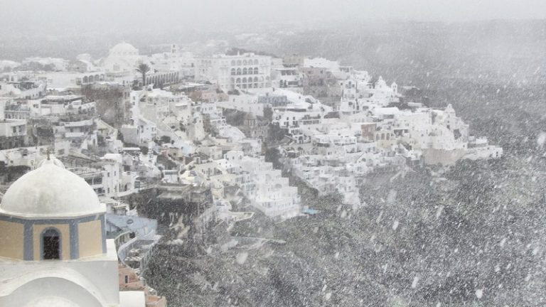 10 Reasons Winter Is Beautiful in Greece