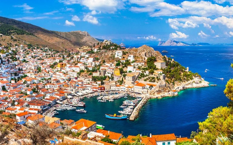 10 Breathtaking Greek Islands Closest to Athens